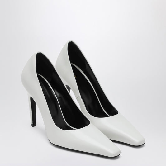 Jude Fame pumps in white polished leather