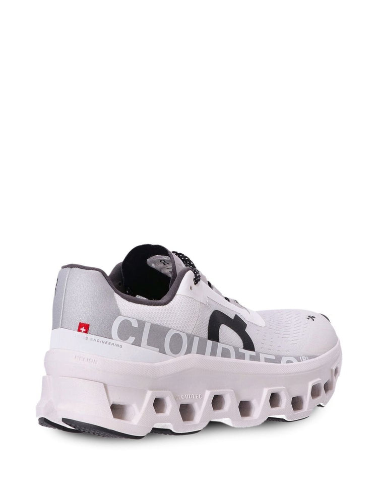 ON Running Cloudmonster trainers