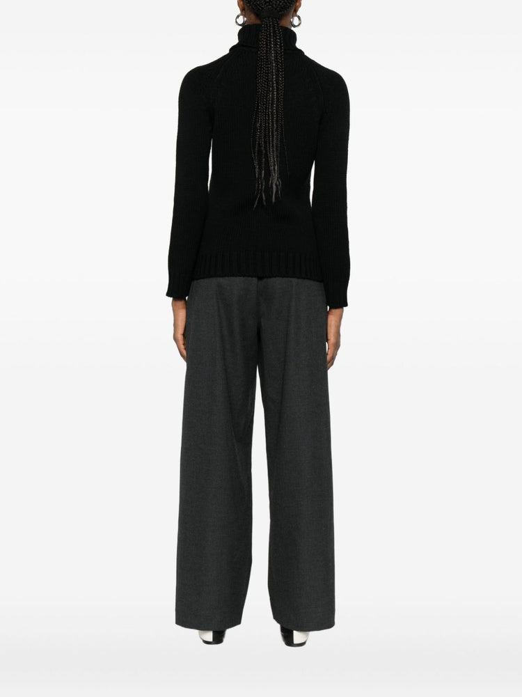 Base Sweaters Black