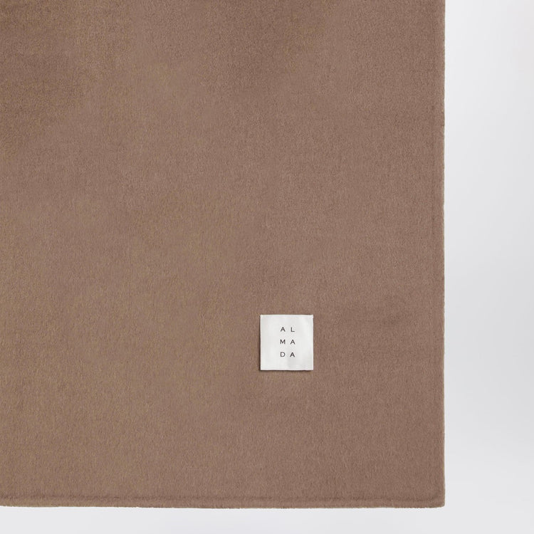 ALMADA LABEL Micha Doublé beige scarf